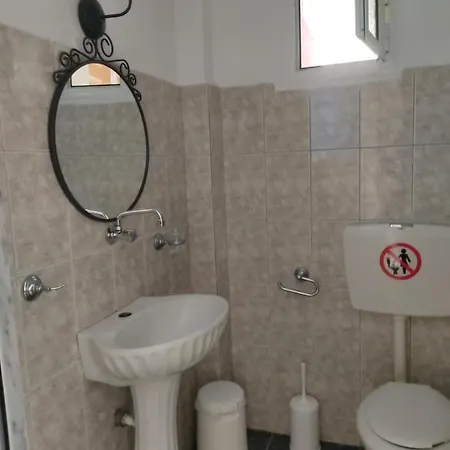 Nafsika Apartamento